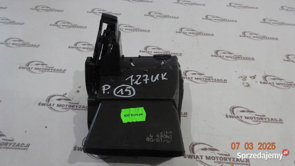 CITROEN C5 II 08r kratka nawiewu prawa 968245577