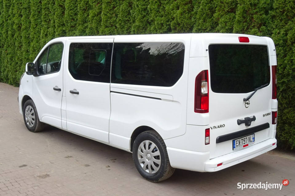 Opel Vivaro Opel Vivaro L2H1 K2900 9 osobowy ABS Góra Kalwaria