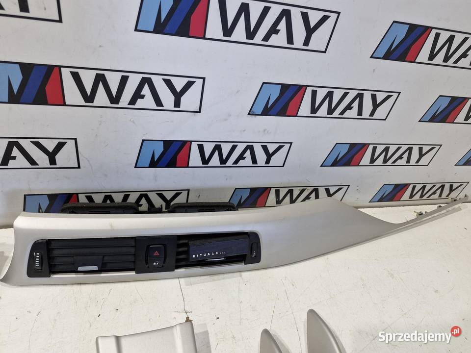 BMW F30 F31 LISTWY DEKORY OZDOBNE NAVI ORYGINAŁ osobowe sprzedam