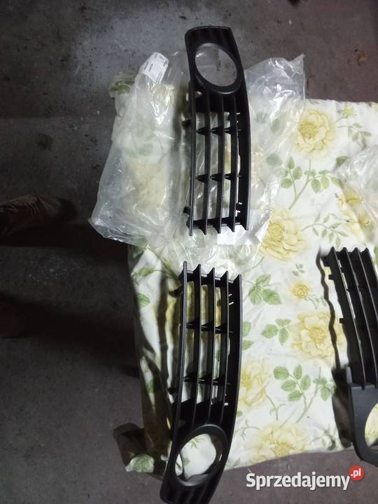 Kradki zderzaka przedniego audi a 4 b6 nowe Nowe Miasto Lubawskie sprzedam