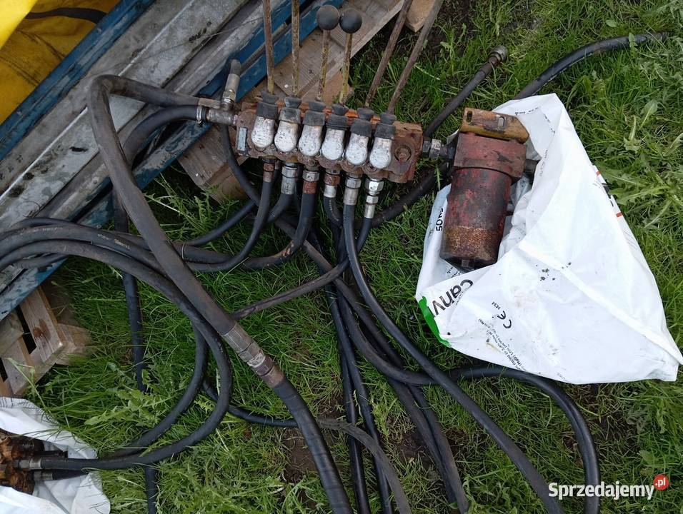 Rozdzielacze Ostrówek k162 Śmiechów