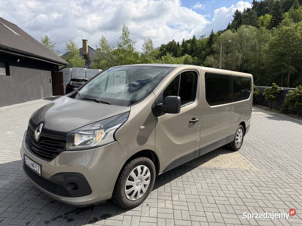 Renault Trafic 9 osób 1.6 125KM Zadbany