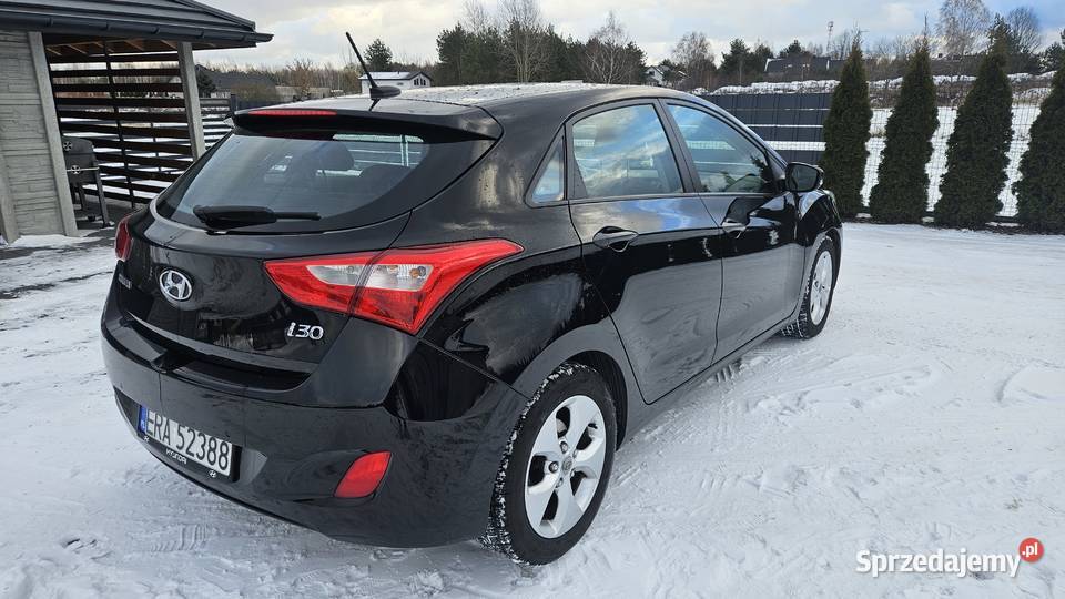 Hyundai i30 super stan bezwypadkowymały przebieg Radomsko