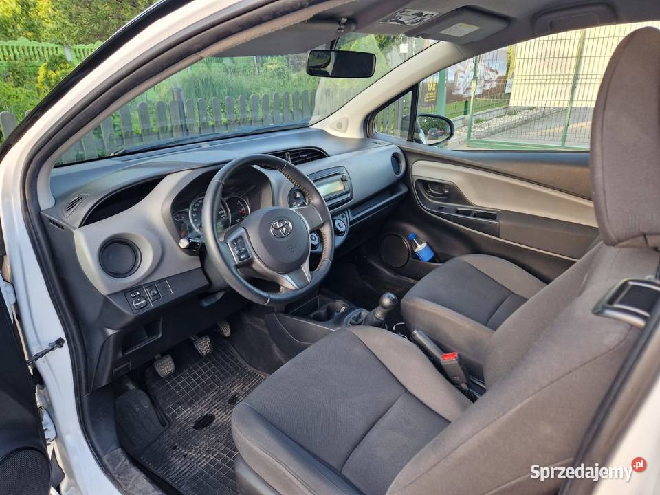 TOYOTA YARIS LIFT 10 Benzyna Oryginalny Lakier 69KM Olkusz