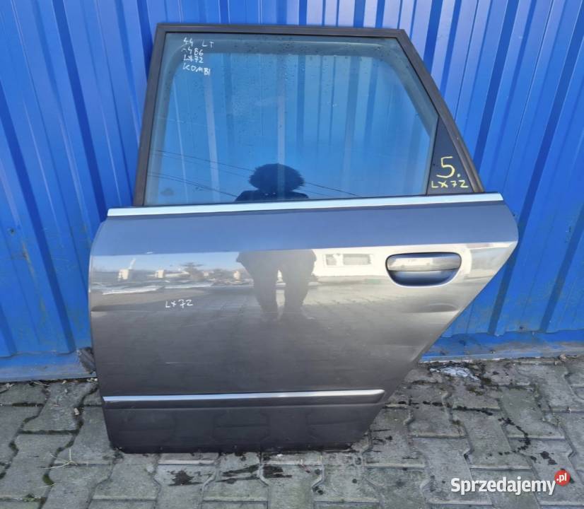 5 DRZWI TYŁ LEWY TYLNE LEWE AUDI A4 B6 KOMBI osobowe Działoszyce