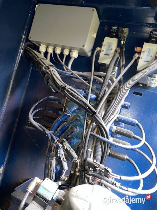 Rozdzielacz śmieciarki NTM części elektrozawór 100000km