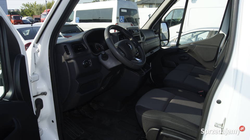 RENAULT MASTER 9 osobowy SALON POLSKA Rok produkcji 2021 Warszawa