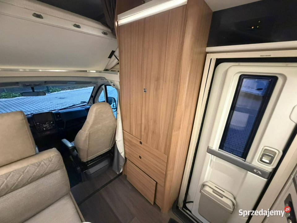 samochody kempingowe Adria Coral XL 600 DP mazowieckie Janki