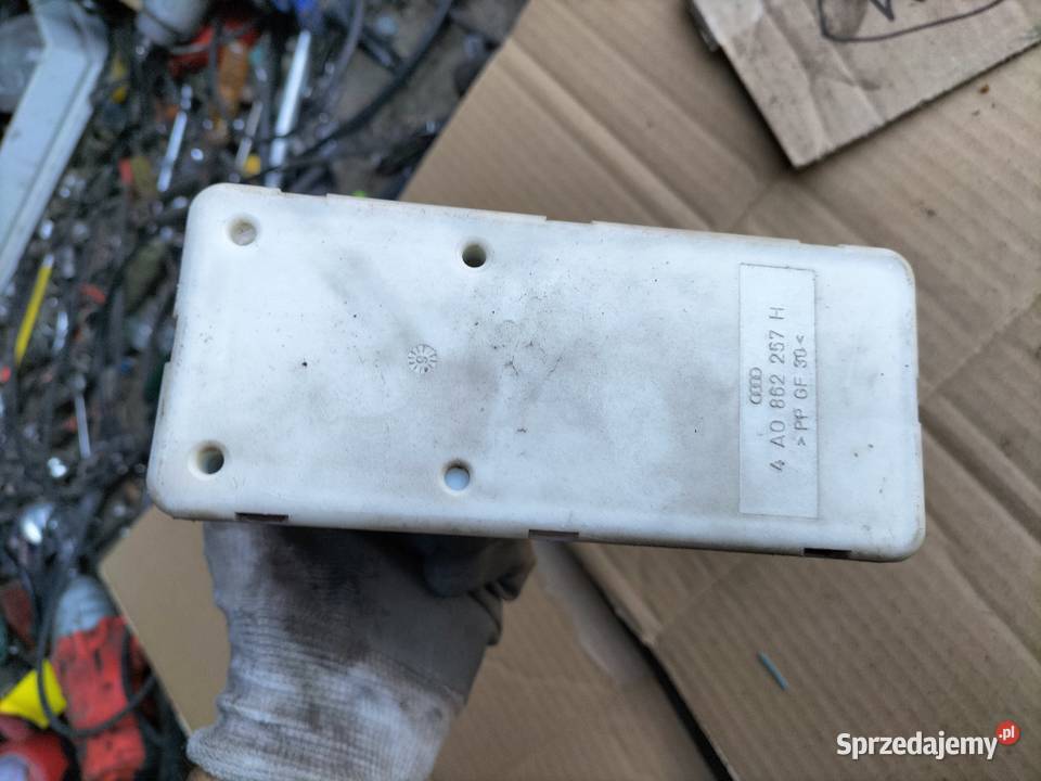 AUDI 80B4 80 B4 POMPKA CENTRALNEGO ZAMKA lubelskie
