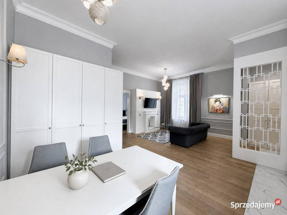 2 pokoje 60 m Centrum Warszawy Kopernika 15