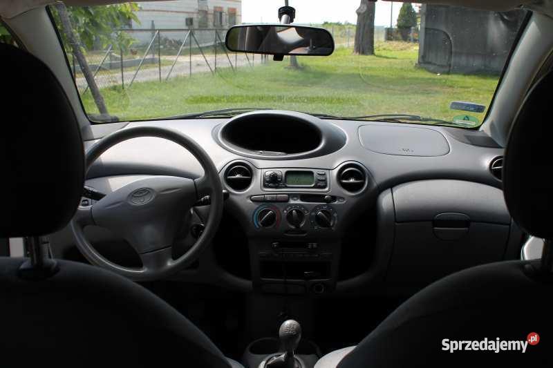 Toyota Yaris 1999 r