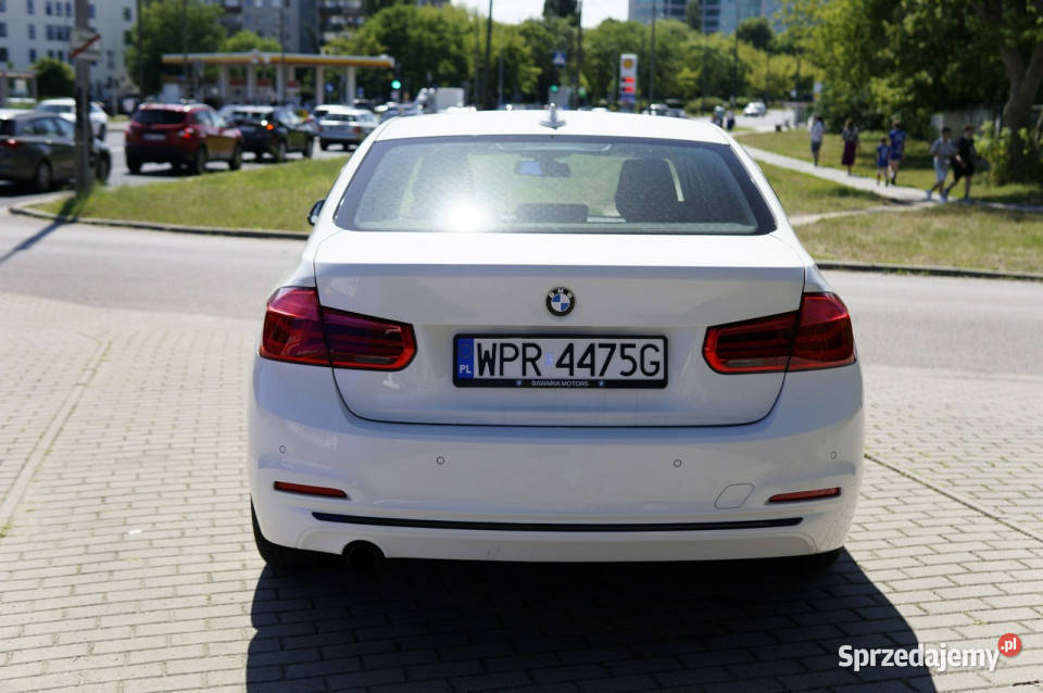 BMW 318 Sport Line salon Polska F30F31 2012 Sedan / Limuzyna sprzedam