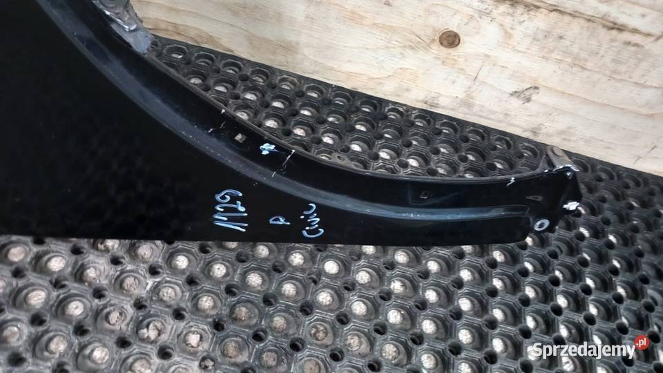 HONDA CIVIC VIII BŁOTNIK PRZÓD PRAWY B92P Zbierkowo sprzedam
