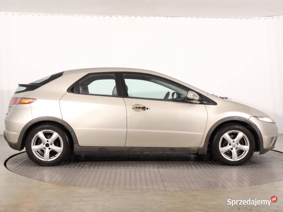 Honda Civic 14 iDSI ASR (kontrola trakcji) Katowice