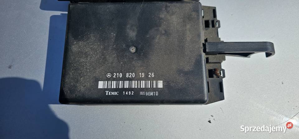 Moduł fotela mercedes w210 2108201926 Rok produkcji 1996