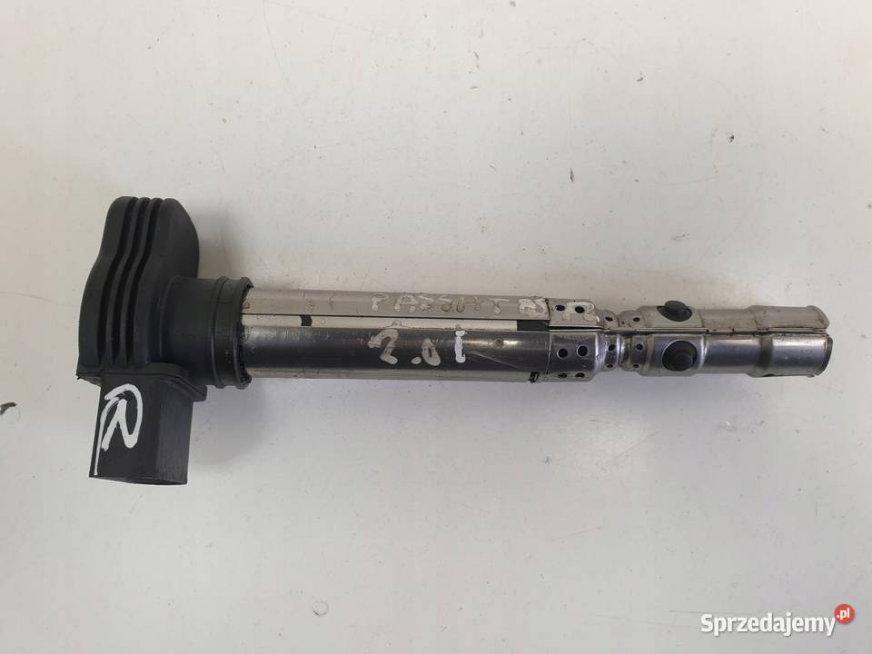 VW Passat B5 FL 20 B CEWKA ZAPŁONOWA 0040102043 Chełm