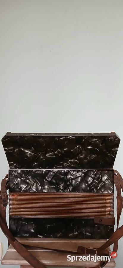 Kolekcjonerski akordeon M Carli małopolskie