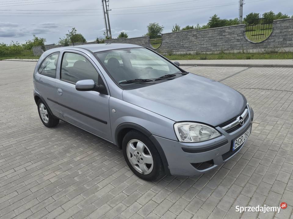 OPEL CORSA sprawna długie opłaty 2004r