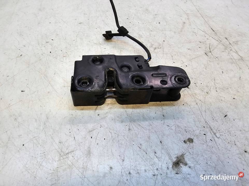 ZAMEK MASKI RYGIEL AUDI A4 B8 A5 Q5 8K0823509D Przystajń sprzedam