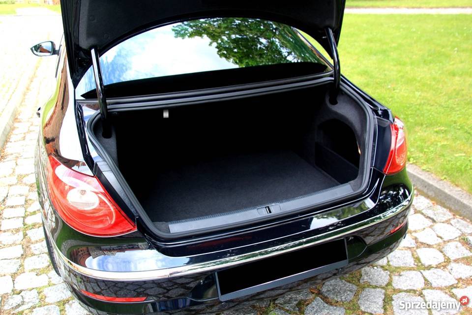 SPRZEDAM VW PASSAT CC WERSJA NAJBOGATSZA garażowany Gdynia sprzedam