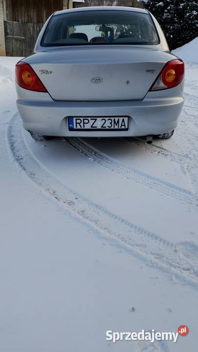Kia Rio Gazbenzyna 2002r Rok produkcji 2002 Rączyna