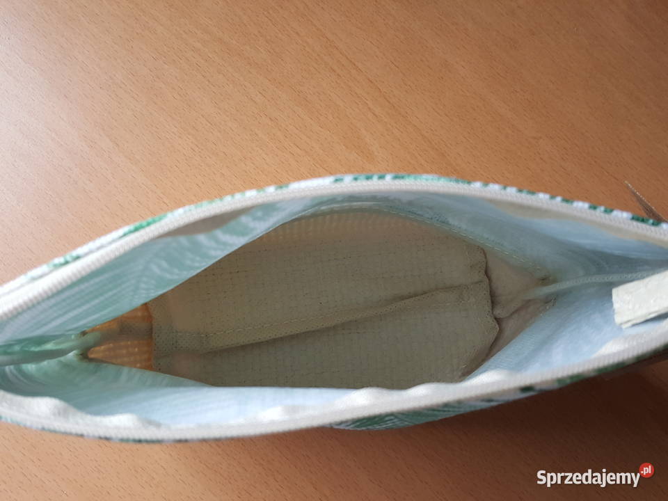 KOSMETYCZKA nowa Yves Rocher zielone listki Pozostałe Złotniki sprzedam