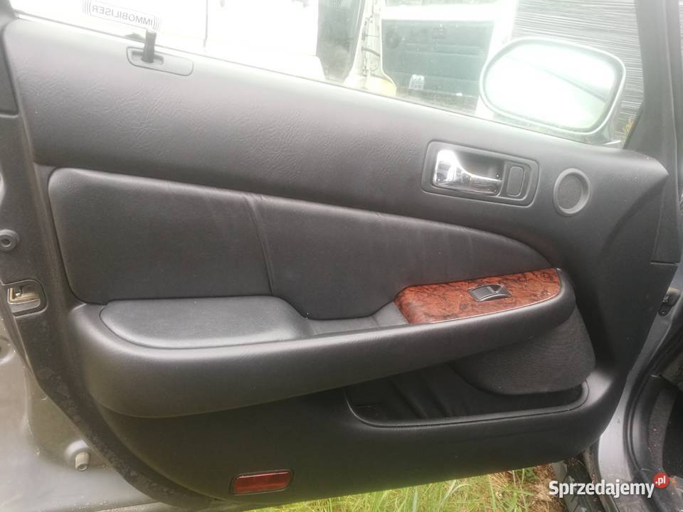 Boczki skóra stan idealny Honad Legend osobowe Rzeszów