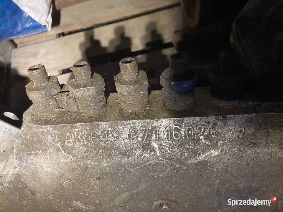 Pompa wtryskowa 6 cyl Ursus Star zetor zachodniopomorskie Szczecin sprzedam