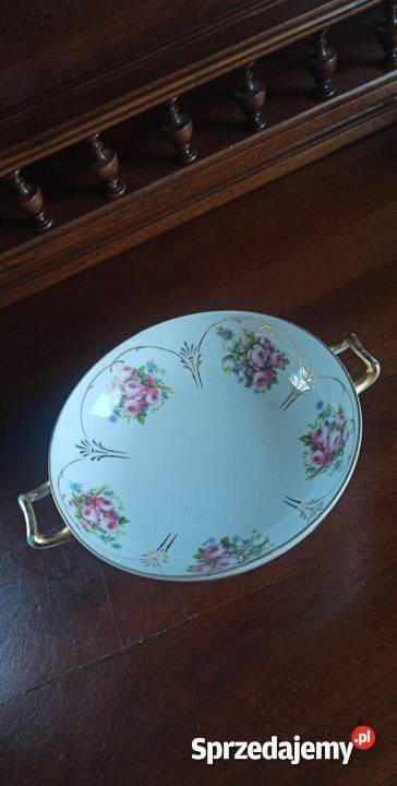 Patera różyczki w złotych kasetonach wewnątrz i Gdańsk