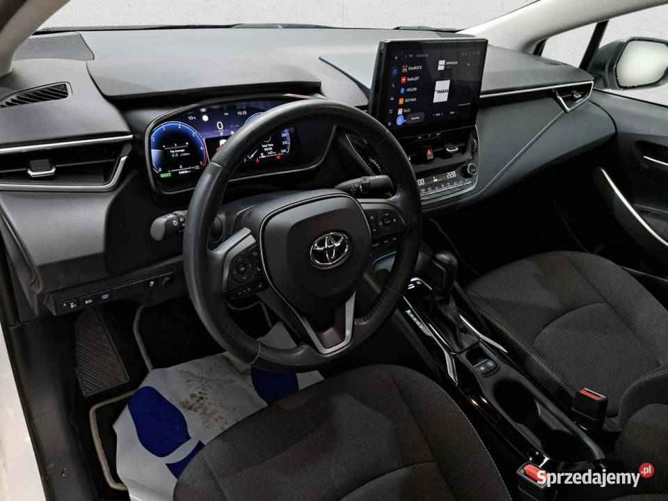 Toyota Corolla Seria E16 2012 dolnośląskie Komorniki sprzedam