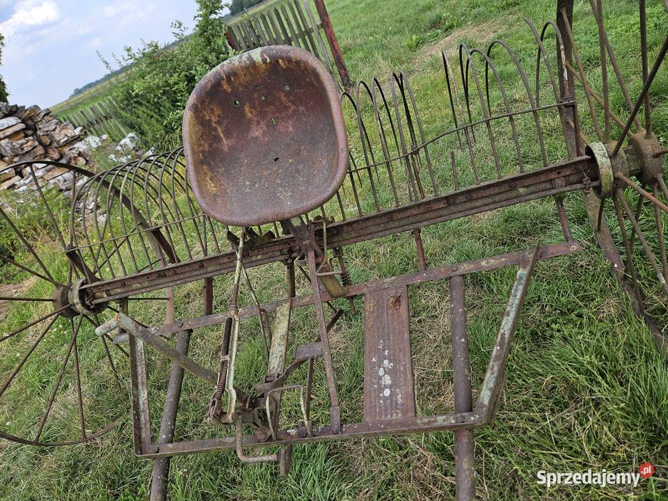 Zgrabiarka do siana Szczytnica