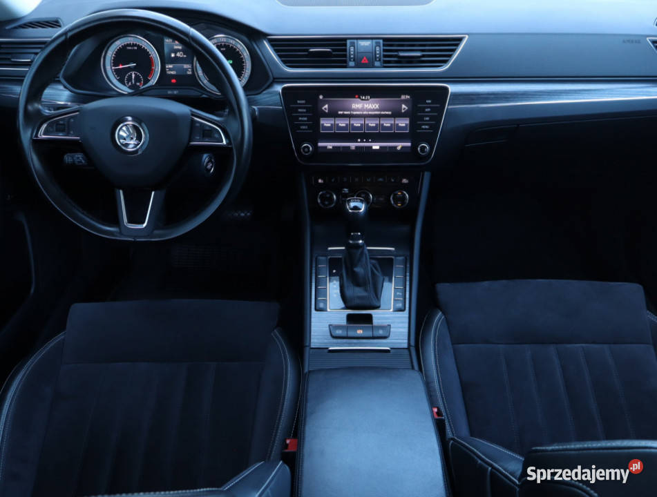 Skoda Superb 15 TSI elektrycznie ustawiane fotele mazowieckie Piaseczno