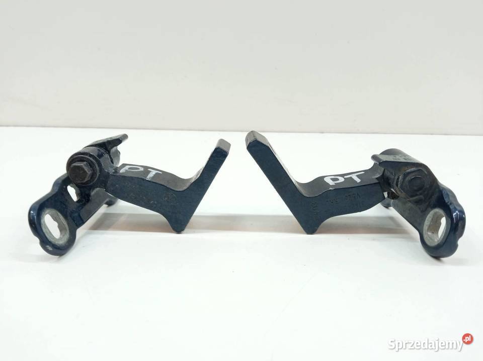 ZAWIAS DRZWI 31424590 31424588 Volvo XC 90 II