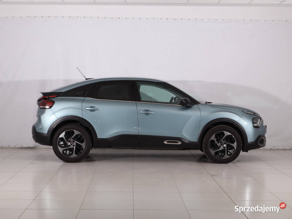 Citroen C4 12 PureTech Samochody osobowe