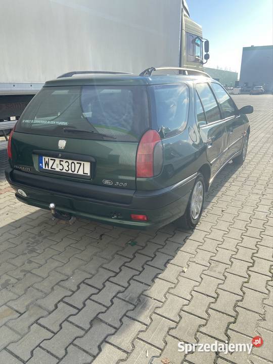 Peugeot 306 16 benzyna ekonomiczny długie opłaty Rok produkcji 1990 Bednary