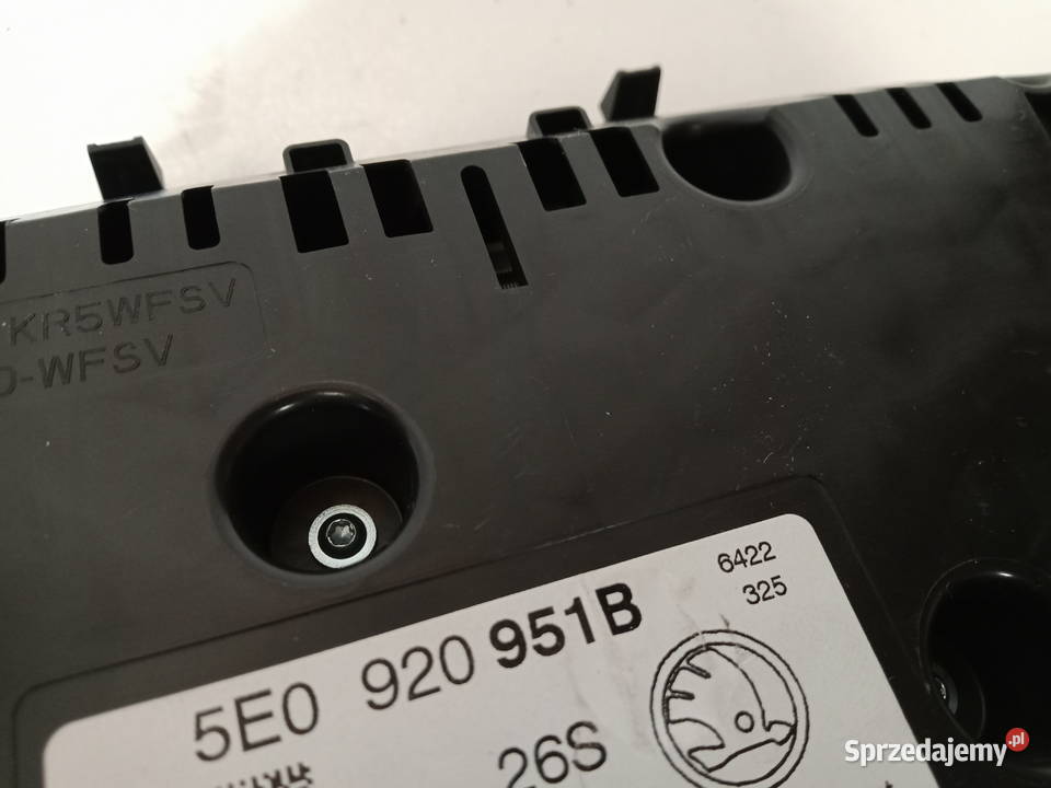SKODA OCTAVIA III LICZNIK ZEGARY 5E092091B 13 Rakoniewice