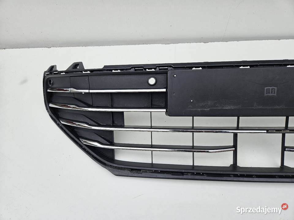 VW PASSAT B9 3J0 KRATKA ŚRODKOWA ZDERZAKA PRZÓD osobowe Międzychód