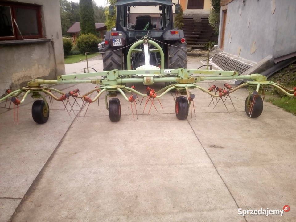 Przetrząsarka CLAAS Volto 540H przegrabiarka Niecew sprzedam