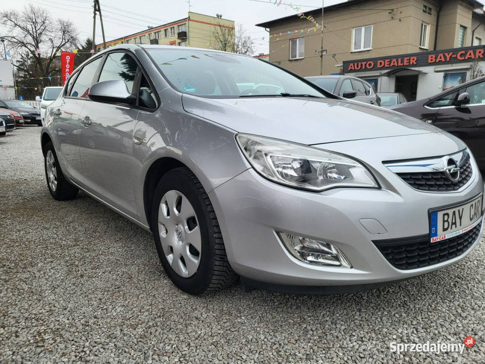 Opel Astra 16 115 100 Przebieg 105 Z Niemiec Pabianice