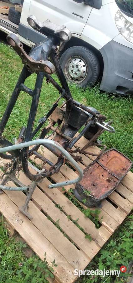 Rama jawa 350 typ 634 uszkodzony Skarżysko-Kamienna