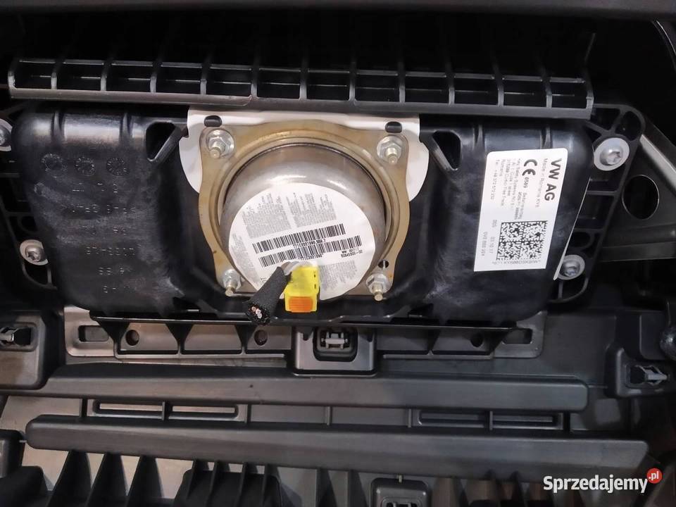 DESKA ROZDZIELCZA KOKPIT PULPIT AIRBAG Skoda