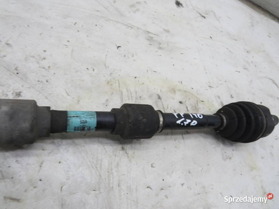 PÓŁOŚ PRAWA HYUNDAI I40 17 CRDI 495013Z450 osobowe lubelskie