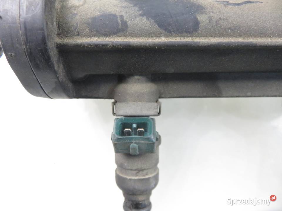 LISTWA WTRYSKOWA SEAT LEON I 16 06A133317A sprzedam