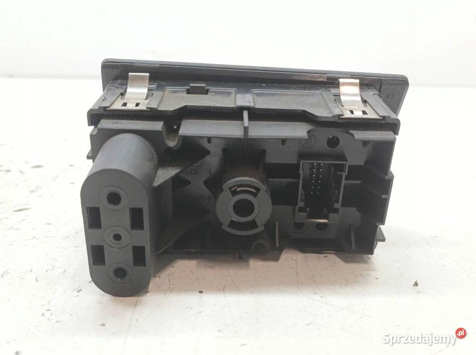 PRZEŁĄCZNIK ŚWIATEŁ 13205872 OPC Opel Zafira II sprzedam