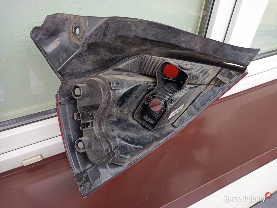 Renault Megane II 2 lampa tył tylna prawa osobowe Sieradz