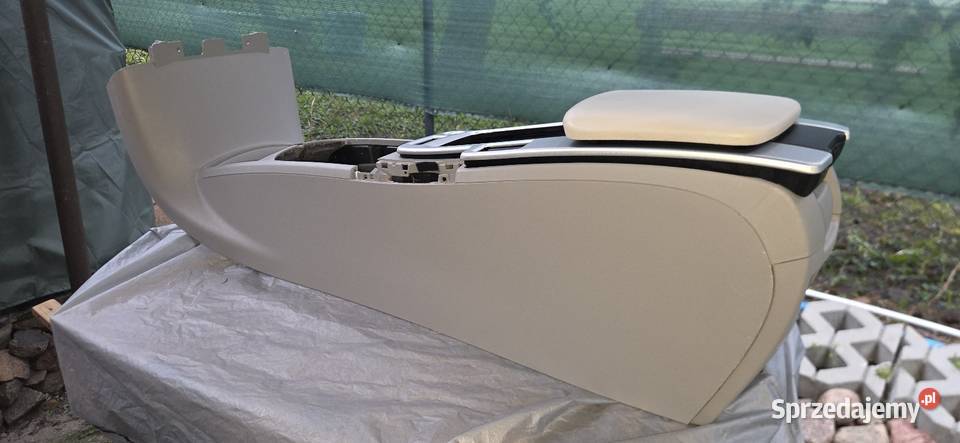 Tunel środkowy volvo v50 s40 2010r