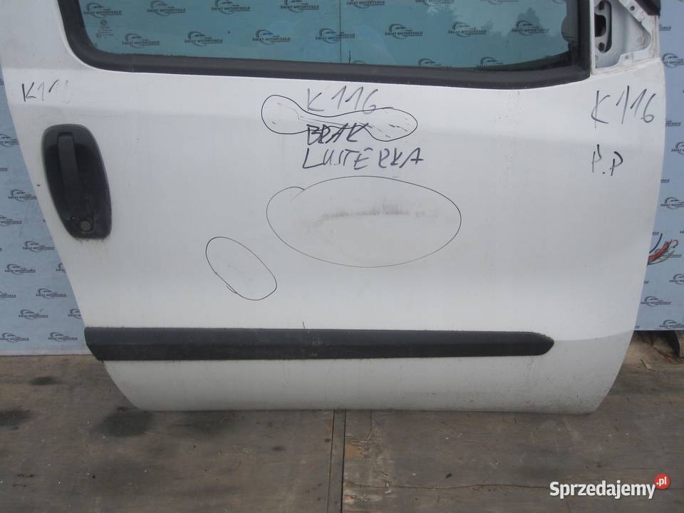 OPEL COMBO D drzwi prawe przód sprzedam