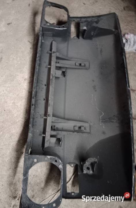 Pas przedni fiat 126p Karoseria Radoszyce