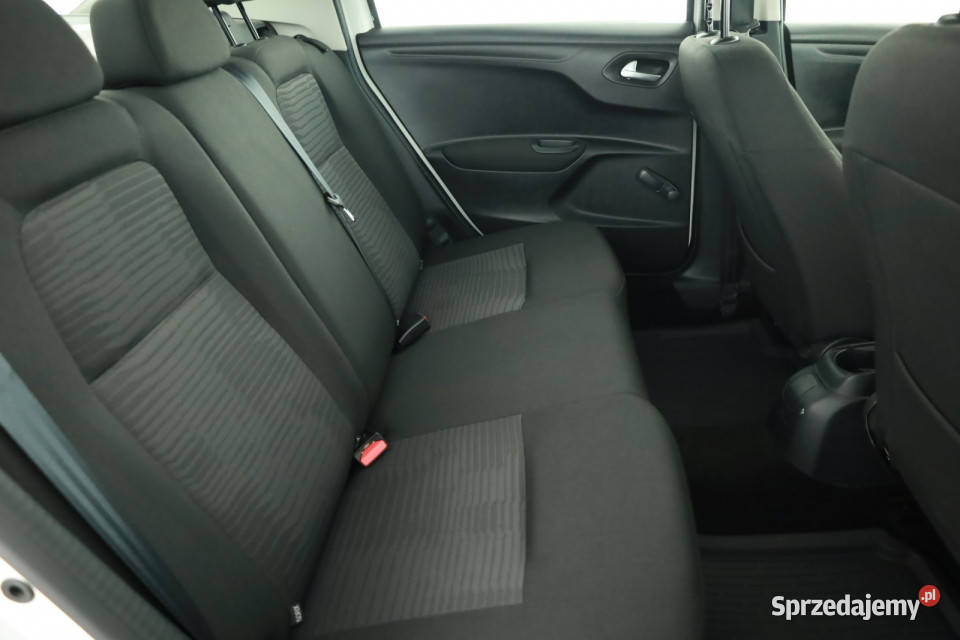 Peugeot 301 12 PureTech bluetooth