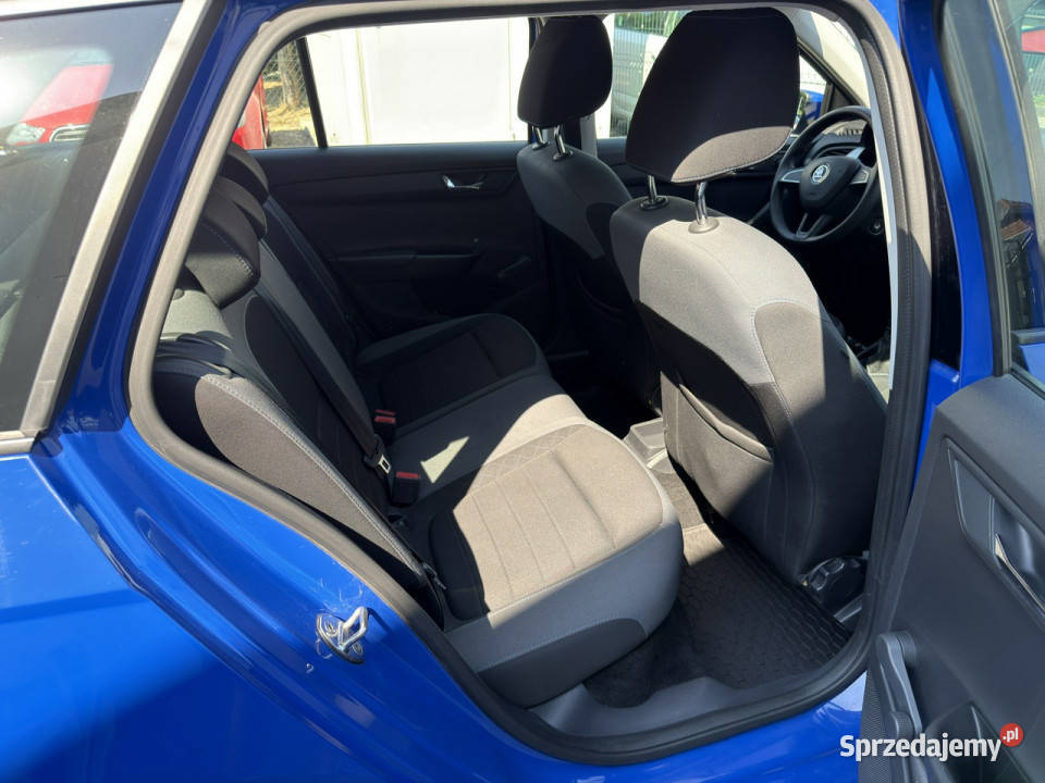 koda Fabia RatyZamiana Gwarancja 10 TSI salon czujnik zmierzchu Gdów